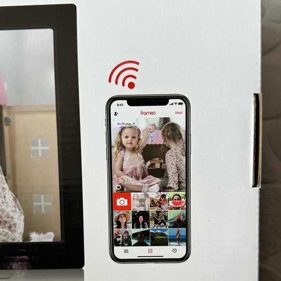 New - 10.1 Inch WiFi Digital Photo Picture Frame w/ 16GB Storage & Touch Screen - Picture 5 of 11